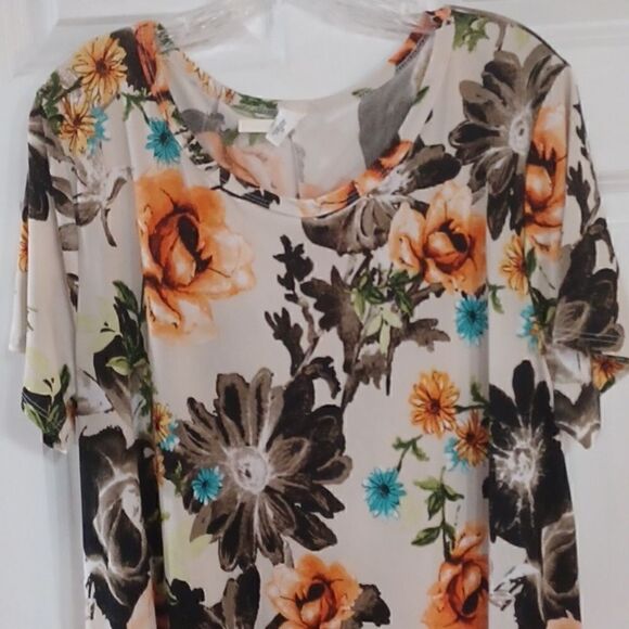 42 Pops High Low Dress - Picture 4 of 7